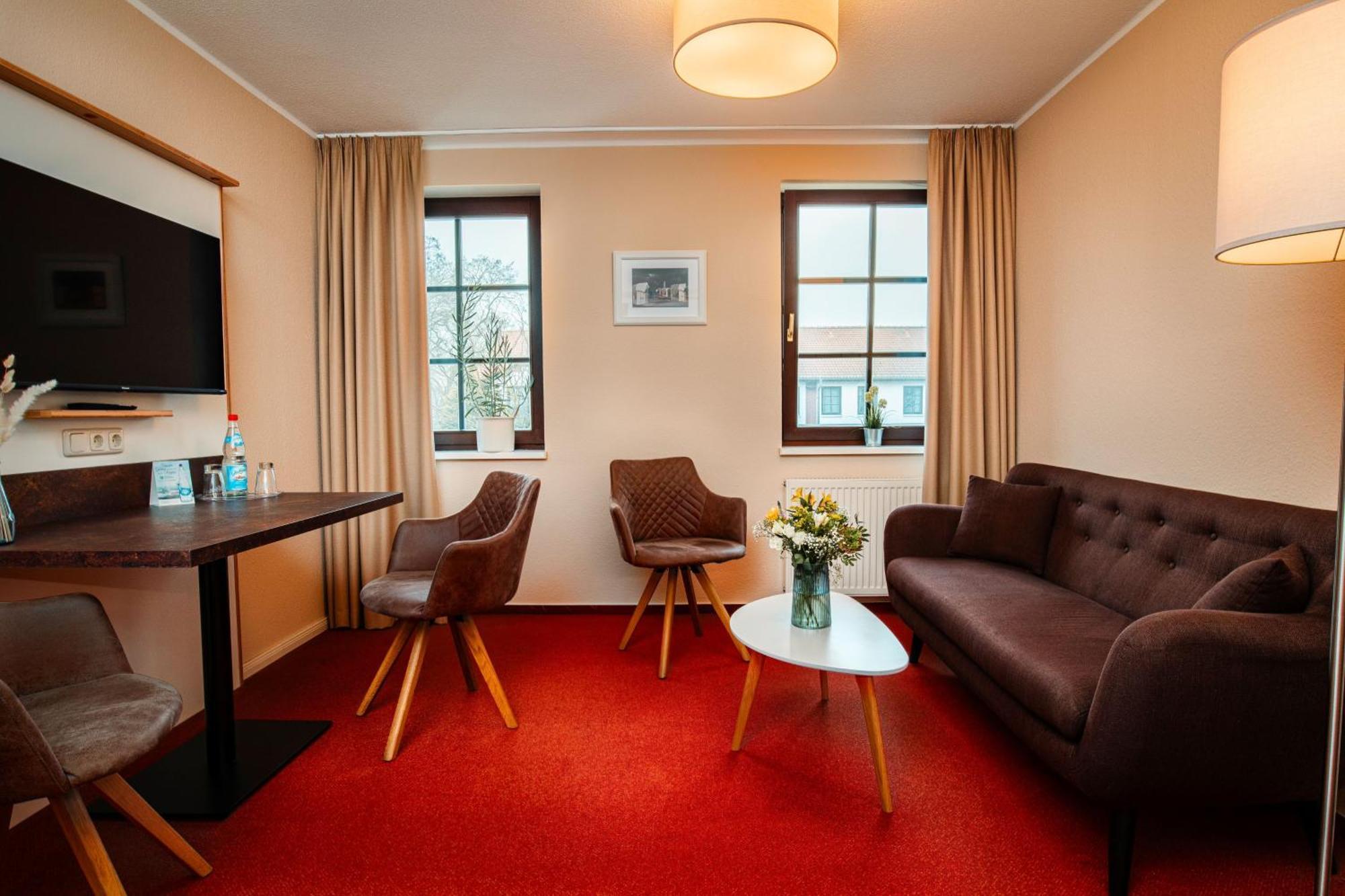 Hotel Ostseeland Rostock Exterior foto